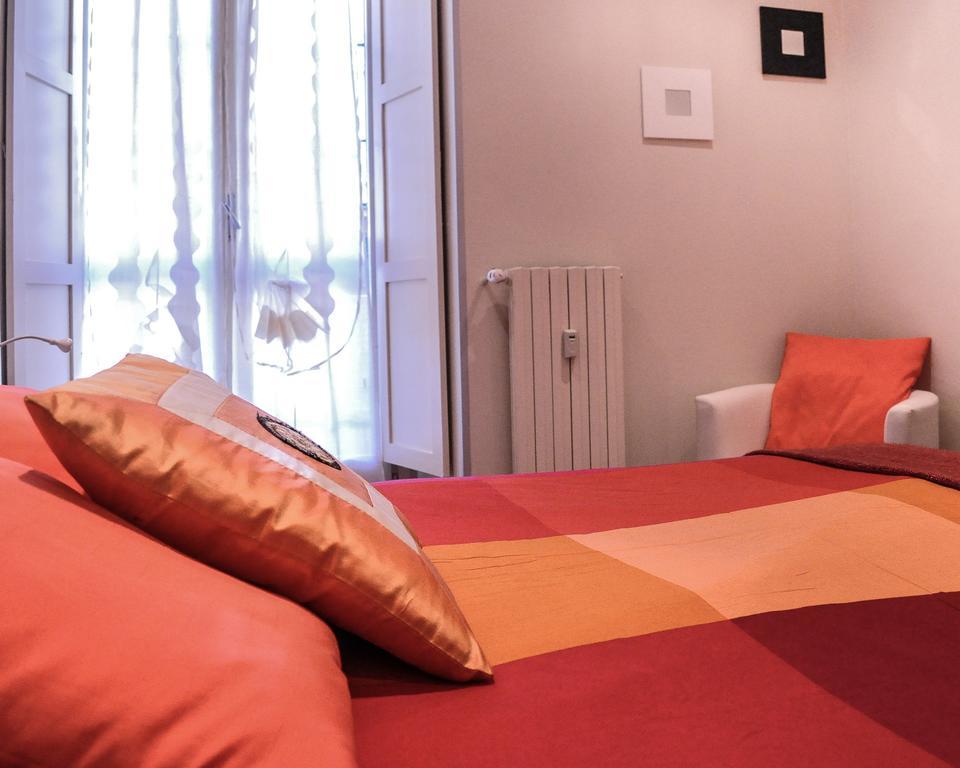 Apartament Blu Magenta - A Due Passi Da Porta Nuova Turyn